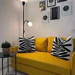 Repop Estate Acasa La Munte شقة *