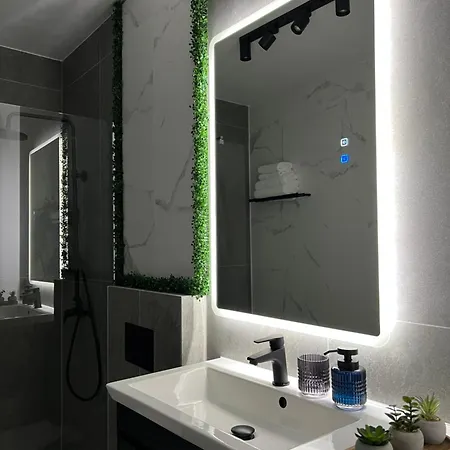 Repop Estate Apartment *