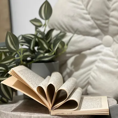 Apartment Repop Estate *