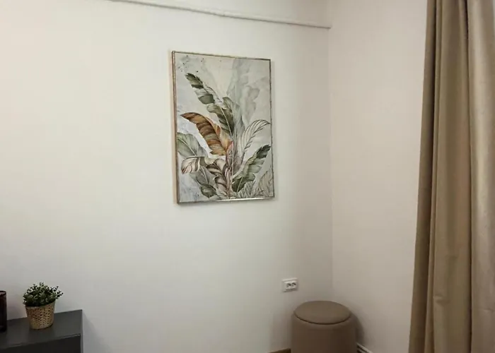 Repop Estate Apartment *